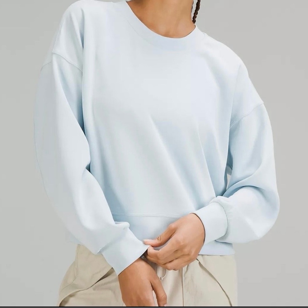 Lululemon Perfectly Oversized Cropped Crew Softstreme - Size 10